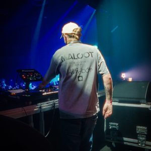 ScreensPureHallo__1.55.1-819x1024